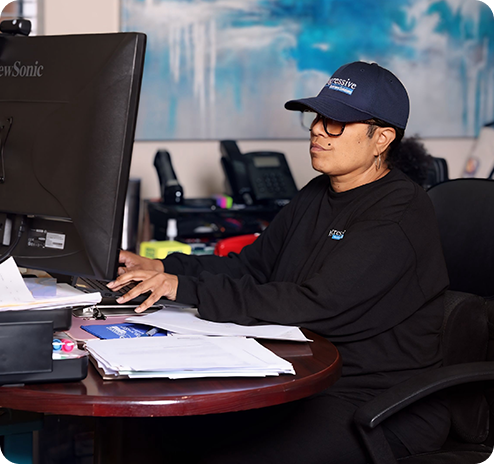 Analyst working on Business Operations Services